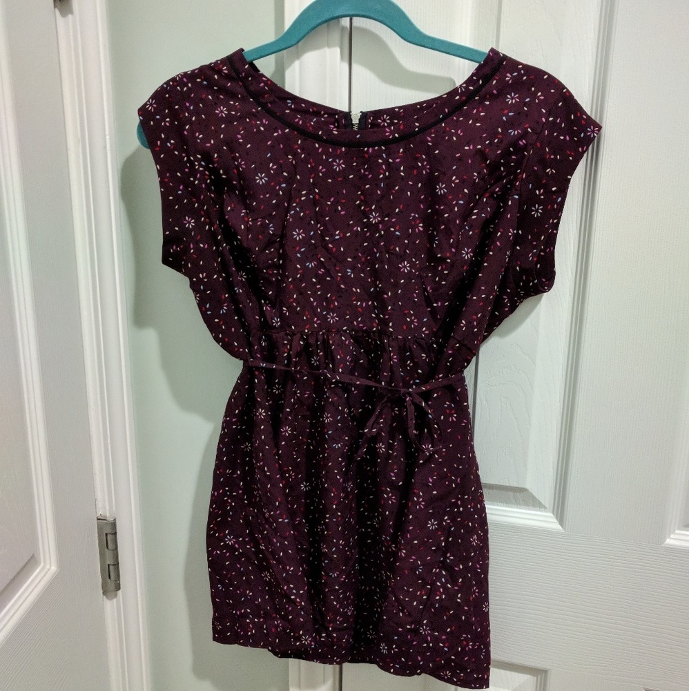 Sale! Super cute maternity confetti top